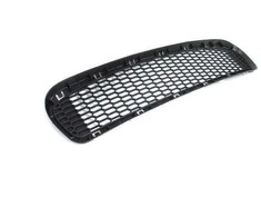 BMW E82 10-13 KUPĖS PRIEKINIS BAMPELIS APATINIS CENTRINIS GROTELĖS ORIGINALUS 51117900764