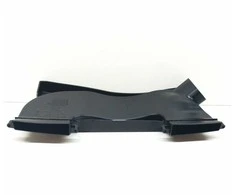 Bmw E88 E82 Siurbimo Gaubtas Originalus 13717811907