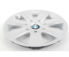 BMW E90 E91 ratų dangtelis originalus 36136760469