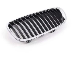 Bmw Grotelės Kairės Pusės Chromuotu Rėmeliu E90 E92 E93 Originalus 51137157275