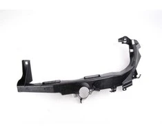 BMW E90 priekinio žibinto laikiklis kairėje pusėje 51647138401