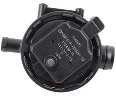BMW Emission Components Leak Detect Pump 535i 550i X5 28iX Originalus 16137333301