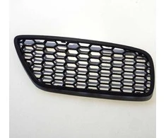 BMW F07 priekinio bamperio rūko žibinto grotelės Dešinė originali 51118057332