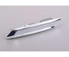 Bmw F10 F11 LCI Baigiamoji Apdaila Šoninis Skydelis Priekinis Dešinysis Originalus 51137336646