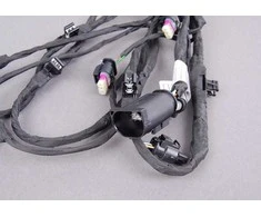 BMW F10 priekinio bamperio parkavimo jutiklio laidų jungtis Originali 61129240226