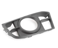 Bmw Priekinio Buferio Ruko Žibintų Grotelės 5 F10 F11 51118059001