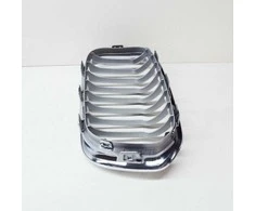 Bmw F20 F21 Lci Dešinės Pusės Grilis Originalus 51137371688