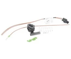 BMW F22 galinių žibintų remonto kabelių rinkinys originalus 61122448168