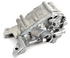 BMW F25 alyvos siurblys originalus 11417573748