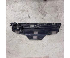 BMW F30 F31 galinio bamperio centrinio kreipiančiojo laikiklis originalus 51127256921