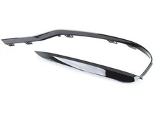 BMW F30 oro įsiurbimo angos apdaila dešinė pusė Originali 51117396854