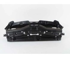 Bmw Oro Kanalas Radiatorius F32 F33 F36 Originalus 51747290610