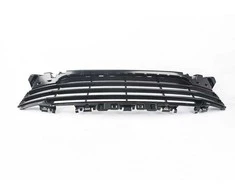 BMW F39 priekinio bamperio apatinės centrinės grotelės originalios 51117429002