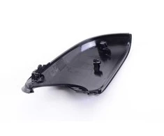 BMW F45 F46 F48 apatinė korpuso dalis dešinėje pusėje Originali 51167386572