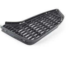 BMW F80 F82 F83 priekinis bamperis, atviros grotelės, dešinė pusė, originali 51118054302