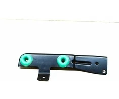 BMW F80 F82 M4 radiatoriaus priekinės panelės laikiklis apatinis dešinysis originalus 51648055742
