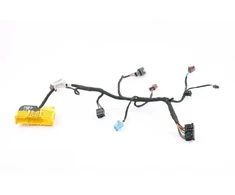 BMW F80 keleivio šono sėdynės laidų rinkinys originalus 61129339334