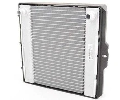 BMW F87 F80 F83 pagalbinis radiatorius dešinėje pusėje originalus 17112284604