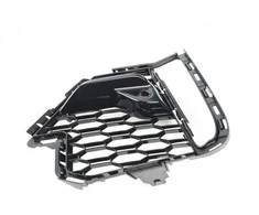 BMW G07 priekinio bamperio grotelės šoninės atviros kairės pusės originalios 51118069889