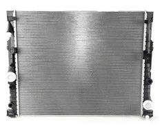 Bmw Radiatorius G30 G31 G32 G11 G12 Originalus 17118743664