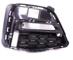 BMW G20 priekinio bamperio grotelės dešinėje originalios 51118069372