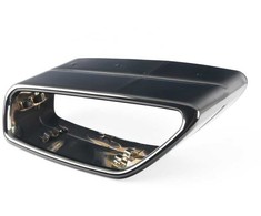 BMW G30 galinis kairysis išmetimo vamzdžio antgalis originalus 18308631960