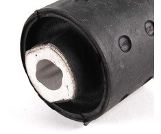 BMW originalus galinio ašies laikiklio guminis montavimo įdėklas E46/E83/E85/E86 33176770788