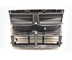 BMW Oro Vėdinimo Kanalo Vaištas X1 F48 2014 2019 Originalus 51748068904