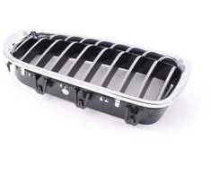 Bmw Priekinis Dešinys Grilis 5 F10 Lci 51137412324