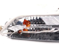 BMW PRIEKINIS POSŪKIO INDIKATORIUS USA DEŠINYSIS E63 E64 ORIGINALUS 63137165808