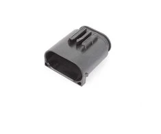 BMW Prievadų jungtis E81 E87 E88 E82 F40 E60 E61 E63 E64 E65 E66 G11 G12 G14 G15 X1 X5 Originalus 61138387220