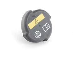 Bmw Radiatoriaus Dangtelis 3 E30 5 E39 Originalus 17117639022