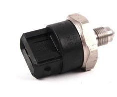 BMW Spaudimo Jutiklis 7 E65 E66 E67 Originalus 13537500221