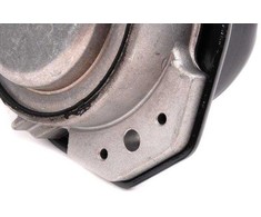 Bmw Variklio Atramos 7 E65 E66 E67 2002 2008 Originalus 22116770790