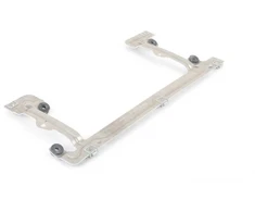 BMW Metalinis Laikiklis E87 E90 E91 E60 E61 Originalus 11127531558
