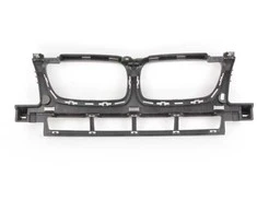 Bmw X3 E83 Priešinės Bumperio Vidurinė Įdėklas 2006 2010 Originalus 51113417721