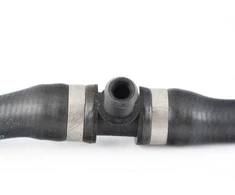 Bmw X5 E70 LCI X6 E71 Variklio Ausinimo Šlaunis Originalus 11537589949