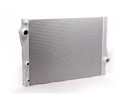 BMW X5 E70 Radiator Originalus 1711.7.533.472