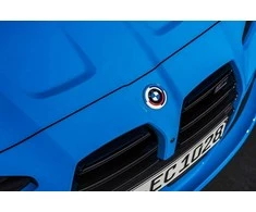 Bmw Ženklelio Gaubtas 1 Serija F40 2 Serija F44 F45 3 Serija G20 Originalus 36125A57484