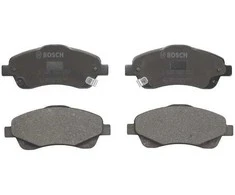 Bosch Stabdžių Trinkelių Rinkinys Diskinis Stabdys Toyota Avensis Corolla Verso 04465 04466 04467 04468