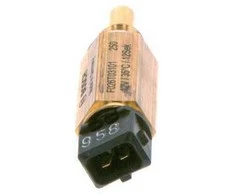 BOSCH temperatūros jungiklis, šaltojo paleidimo sistema F026T03101 13621274632