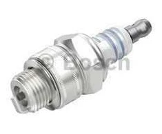 BOSCH uždegimo žvakė 0241225824 0241225590