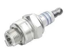 BOSCH uždegimo žvakė 0241225824 0241225590