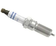 Bosch Uždegimo Žvakė Cadillac CTS I SRX STS Chevrolet Captiva Ford Galaxy S-Max Mondeo Ranger Mazda 6 3 5 Suzuki Grand Vitara 101212 101213 101214 101215