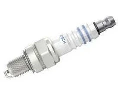 Bosch Uždegimo Žvakė Yamaha Sundown Web 100 Evo Xtz 125 Neo At 115 90919-06192 90919-06193