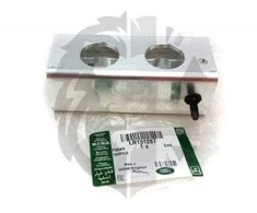 LAND ROVER DEFENDER L663 Priekinis dešinysis laikiklis LR131287 NAUJAS ORIGINALUS