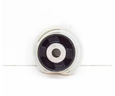 LAND ROVER DISCOVERY L462 Galinis skersinis izoliatorius LR037603 NAUJAS ORIGINALUS