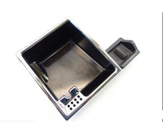 Mercedes Benz E 200 CDI W211 EINSATZ INSERT Originalus A2118100428