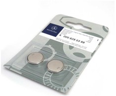 Mercedes Benz MERCEDES NUOTOLINIO VALDYMO PULTELIO BATERIJŲ RINKINYS 2 VNT. ORIGINALUS