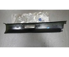 Mercedes Benz Mercedes S124 universalus kėbulo kairės galinės vidinės kolonos apdailos danga A12469015259045